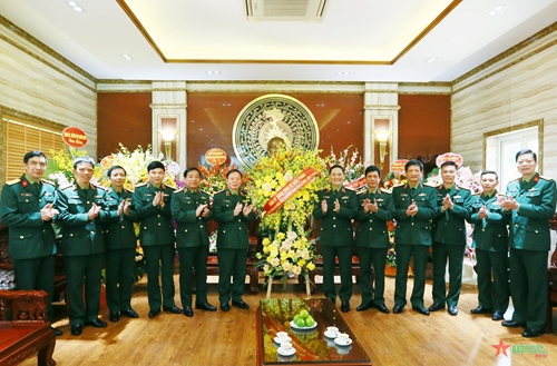 Thiếu tướng Phạm Trường Sơn chúc mừng Học viện Hậu cần nhân Ngày Nhà giáo Việt Nam